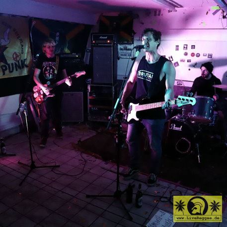 Brutal Besoffen (D) Punkrock City Hof - 14. April 2023 (9).JPG